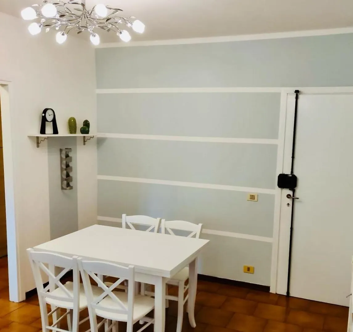 Apartment 7Lecci Beach House Lido di Camaiore Italy